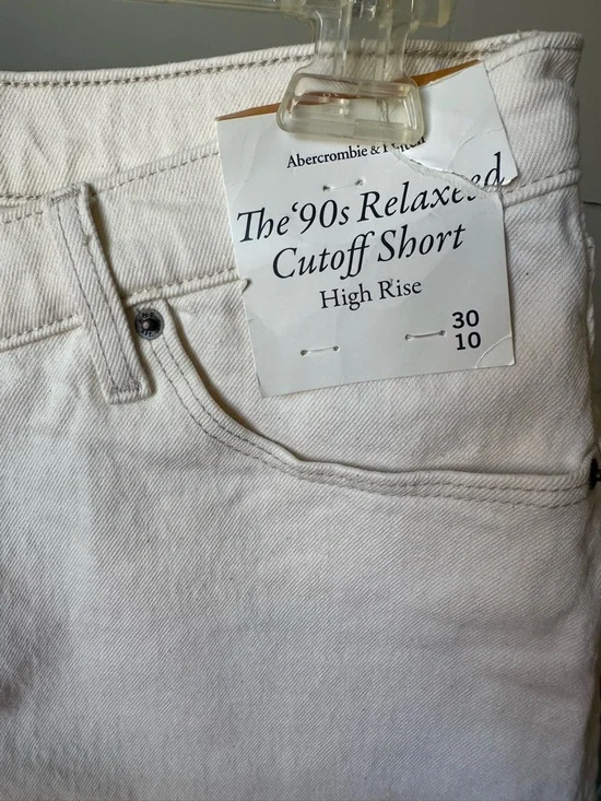Abercrombie & Fitch Shorts - Picture 6 of 6